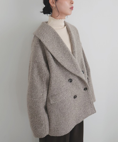 LIAN（リアン）の「ショールカラーカールシャギーコート（チェスターコート・レディース・ブラウン/アイボリー/チャコールグレー/ピンク・FREE）」の6枚目の写真