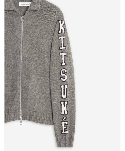 Maison Kitsune（メゾンキツネ）の「COLLEGE KNITTED WOOL JACKET（その他アウター・メンズ・グレー・L/M/S）」の3枚目の写真
