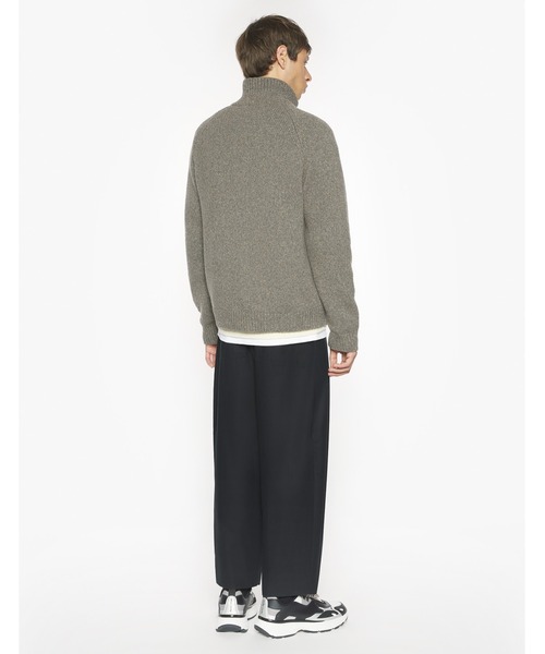 Maison Kitsune（メゾンキツネ）の「COLLEGE KNITTED WOOL JACKET（その他アウター・メンズ・グレー・L/M/S）」の5枚目の写真