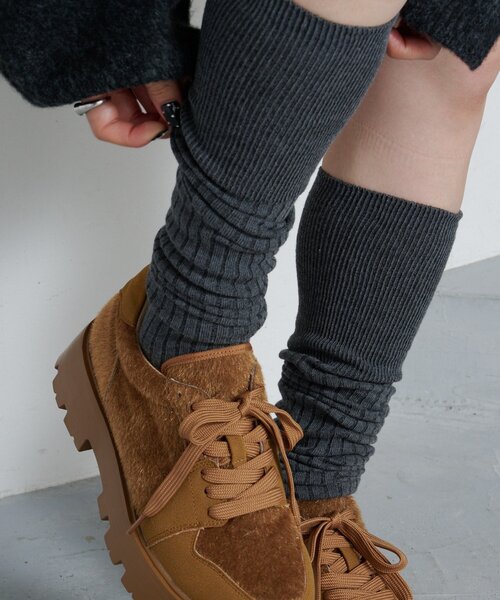Kastane（カスタネ）の「リブハイソックス（ソックス/靴下・レディース・グレー/ブラウン・FREE）」の3枚目の写真