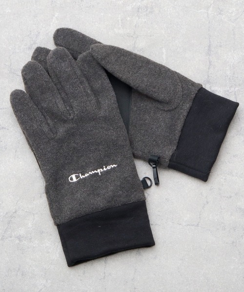 Champion（チャンピオン）の「5本指 ストレッチ マイクロフリース グローブ 手袋（手袋・メンズ・ブラック/チャコール・FREE）」の2枚目の写真