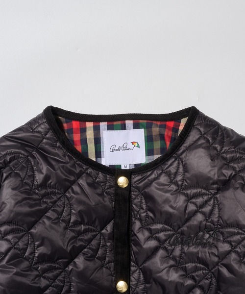 Arnold Palmer（アーノルドパーマー）の「アンブレラキルト ロングコート（ノーカラーコート・レディース・ブラック/ベージュ/カーキ・S/L/M）」の10枚目の写真