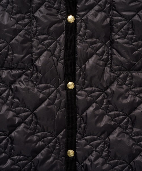 Arnold Palmer（アーノルドパーマー）の「アンブレラキルト ロングコート（ノーカラーコート・レディース・ブラック/ベージュ/カーキ・S/L/M）」の12枚目の写真