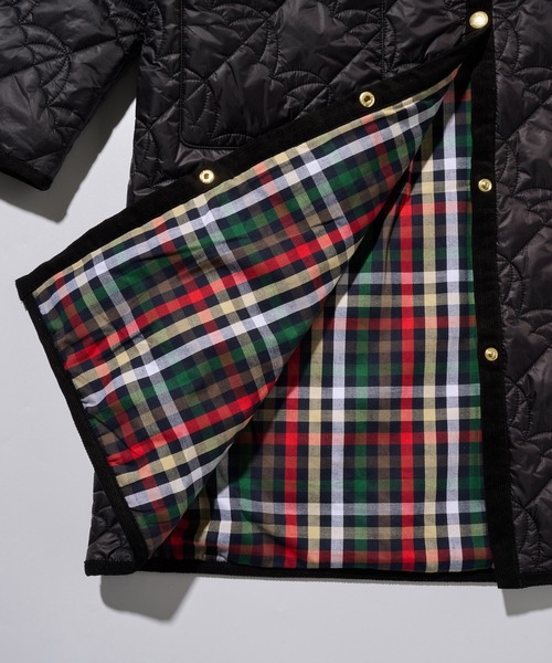 Arnold Palmer（アーノルドパーマー）の「アンブレラキルト ロングコート（ノーカラーコート・レディース・ブラック/ベージュ/カーキ・S/L/M）」の8枚目の写真