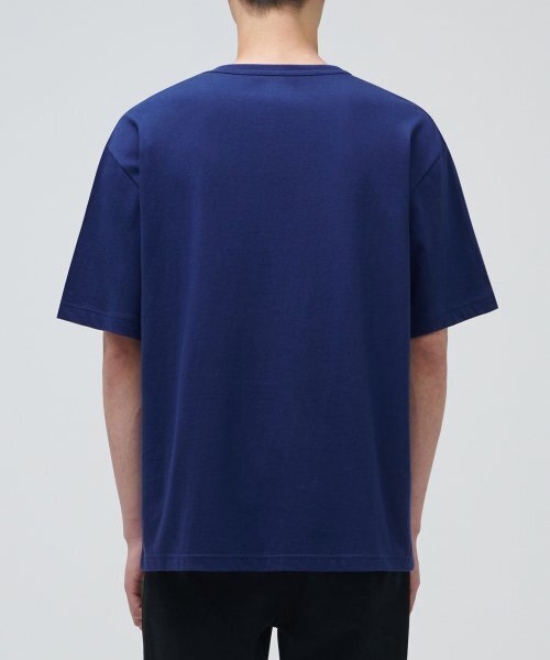MUSINSA STANDARD（ムシンサスタンダード）の「リラックスフィットクルーネックTシャツ[インクブルー]（Tシャツ/カットソー・メンズ・その他・LARGE/X-LARGE/MEDIUM/XXX-LARGE/XX-LARGE/SMALL）」の2枚目の写真