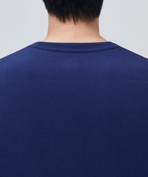 MUSINSA STANDARD（ムシンサスタンダード）の「リラックスフィットクルーネックTシャツ[インクブルー]（Tシャツ/カットソー・メンズ・その他・LARGE/X-LARGE/MEDIUM/XXX-LARGE/XX-LARGE/SMALL）」の4枚目の写真