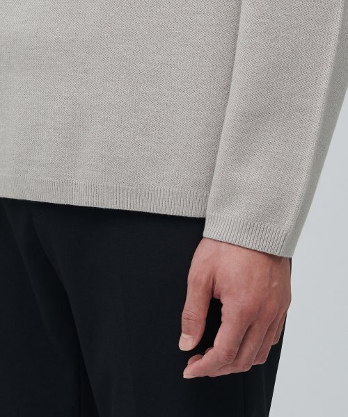 MUSINSA STANDARD（ムシンサスタンダード）の「ミニマルクルーネックニット[きのこ]（ニット/セーター・メンズ・その他・MEDIUM/LARGE/X-LARGE/XX-LARGE/SMALL）」の5枚目の写真