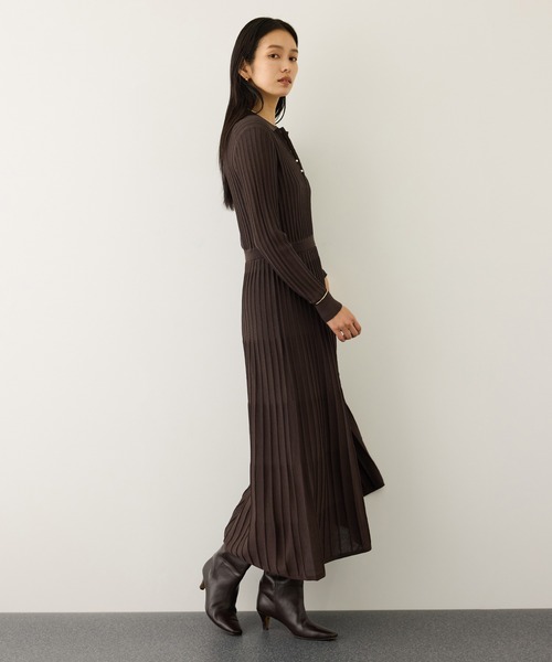 ROPE'（ロペ）の「パールボタンポロニットワンピース/イージーケア（ドレス・レディース・ブラウン系その他/ネイビー・FREE）」の13枚目の写真