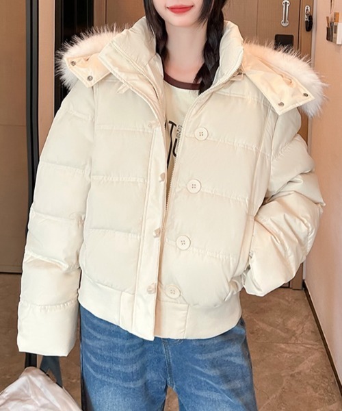 yuue' ( wear )(ユーイ)の「フェイクファーフード中綿ダウンジャケット/防寒スタンドネックショートブルゾン(ダウンジャケット/コート・レディース・ネイビー/アイボリー/ブラック・FREE)」の19枚目の写真