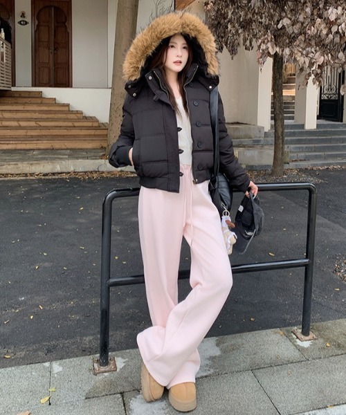 yuue' ( wear )(ユーイ)の「フェイクファーフード中綿ダウンジャケット/防寒スタンドネックショートブルゾン(ダウンジャケット/コート・レディース・ネイビー/アイボリー/ブラック・FREE)」の21枚目の写真