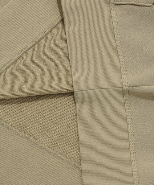 COVERNAT（カバーナット）の「オーバーサイズニットフードパーカー ベージュ（パーカー・レディース・その他・LARGE/MEDIUM/SMALL）」の9枚目の写真