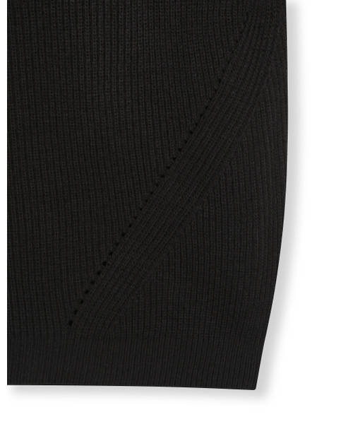 BESLOW（ビースロー）の「[ビスローXファッションチューブ削型]V NECK SHORT CARDIGAN BLACK（カーディガン/ボレロ・レディース・その他・SMALL/MEDIUM/LARGE）」の4枚目の写真