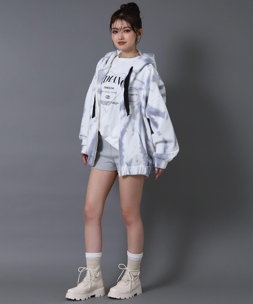 ANAP(アナップ)の「オーバーサイズ タイダイ 裏起毛 フーディー パーカー(パーカー・レディース・ブラック/グレー/ブラウン・F)」の10枚目の写真
