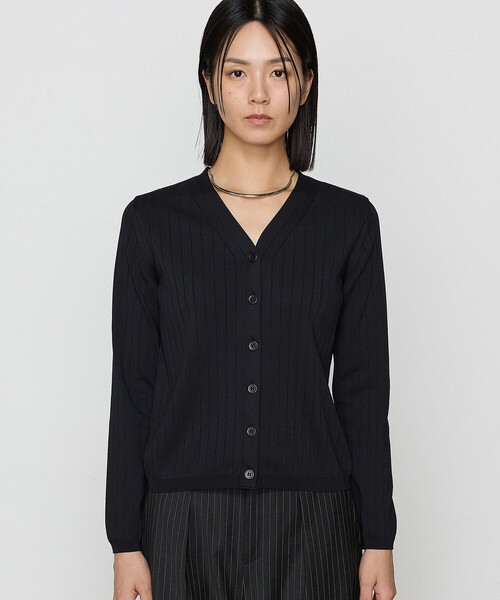 COMME CA(コムサ)の「〔 TALLサイズ 〕 コットンダルストレッチ カーディガン(カーディガン/ボレロ・レディース・グリーン/ブラック/グレー・15号)」の9枚目の写真