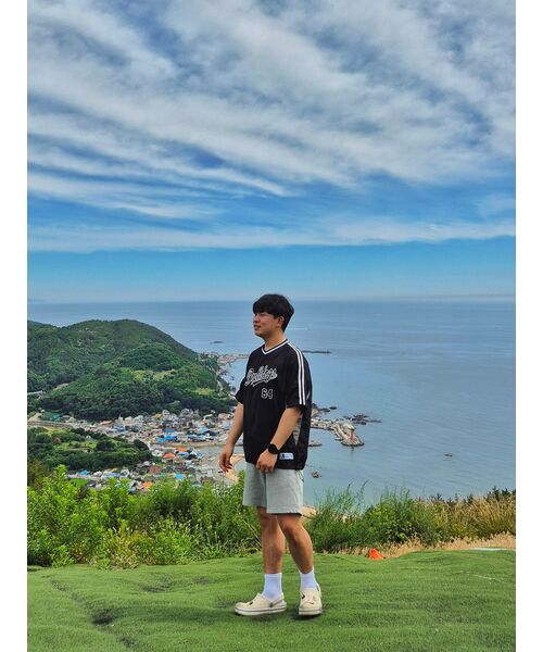 YALE(イェール)の「ベースボールナイロンショートスリーブ_ブラック(Tシャツ/カットソー・レディース・その他・SMALL/MEDIUM/LARGE/X-LARGE)」の5枚目の写真