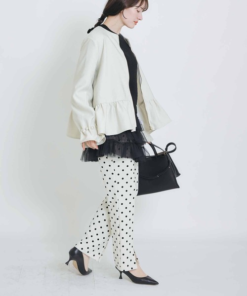 PICCIN PERLA（ピッチンペルラ）の「裾チュール畦編みプルオーバー（ニット/セーター・レディース・オフホワイト/ブラック/グレイッシュベージュ・M）」の11枚目の写真