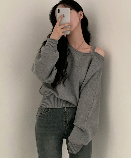 Miniministore（ミニミニストア）の「オフショルダーニットトップス肩見せ秋冬服（ニット/セーター・レディース・アイボリー/ネイビー/グレー・FREE）」の6枚目の写真