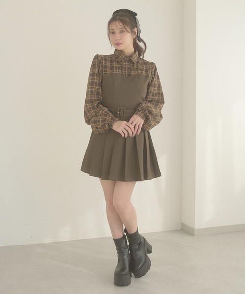 Ambre Neige（アンブルネージュ）の「plaid pattern shirt docking pleats mini dress / チェックシャツドッキングプリーツミニワンピース（ワンピース・レディース・ブラウン系その他/ブラック系その他・FREE）」の4枚目の写真