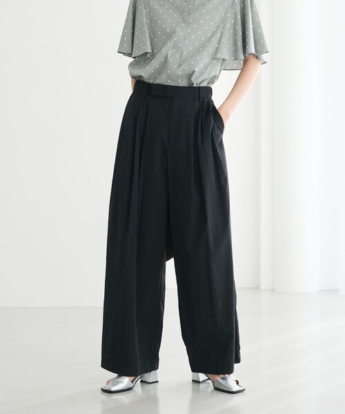 BEAUTY&YOUTH UNITED ARROWS（ビューティーアンドユースユナイテッドアローズ）の「ナイロンコットン ワイドタックパンツ ウォッシャブル（その他パンツ・レディース・ナチュラル/ブラック/ライトピンク・XS/S/M/L）」の9枚目の写真