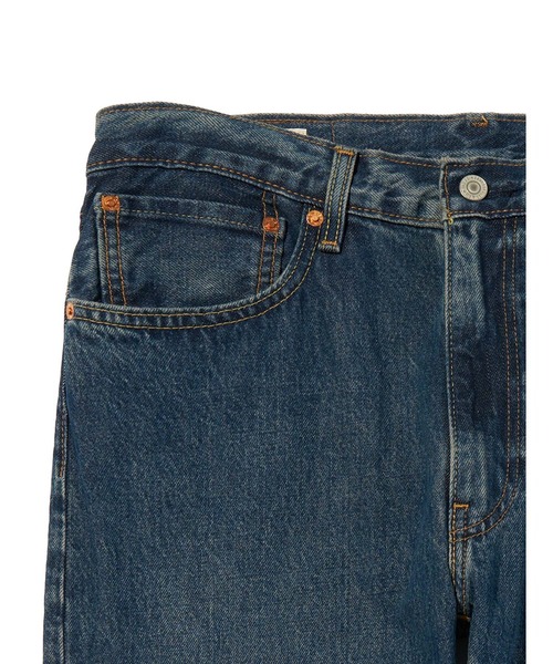 Levi's(リーバイス)の「Levi's/リーバイス 555(TM) リラックスストレート ジーンズ(デニムパンツ・メンズ・ダークインディゴブルー・W28 L32/W30 L32/W31 L32/W32 L32/W34 L32/W29 L32/W36 L32/W33 L32)」の4枚目の写真
