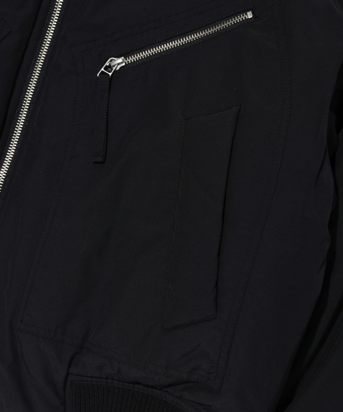 IEY(アイイーワイ)の「PANEL PADDED JUMPER Black(ブルゾン・メンズ・その他・M/L)」の5枚目の写真
