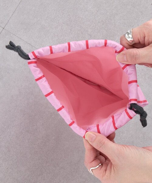 CIAOPANIC TYPY（チャオパニックティピー）の「【KIDS】【新生活・入学準備】洗えるストライプ柄マルチウェイ巾着袋(ユニセックス)（トートバッグ・キッズ・カーキ/サックスブルー/ピンク・ONE SIZE）」の14枚目の写真