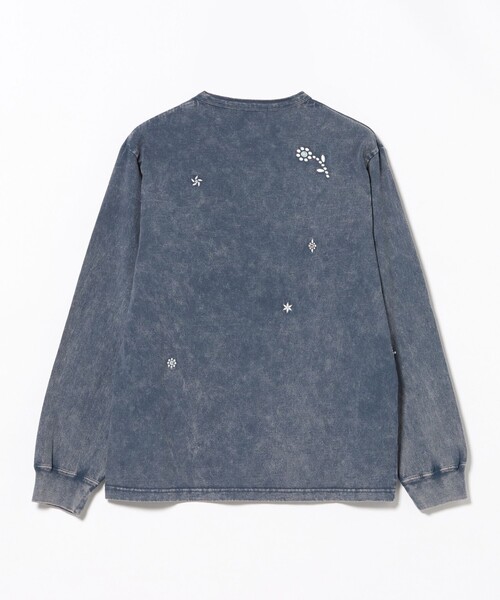 BEAMS HEART(ビームスハート)の「スタッズ エンブレム ロングスリーブ【ユニセックス】(Tシャツ/カットソー・メンズ・ネイビー/ブラック・MEDIUM/LARGE/SMALL)」の21枚目の写真