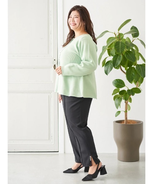 Re-J&SUPURE(リジェイアンドスプル)の「【大きいサイズ】【Sasaki Mikiコラボ】裾スリットパールテーパードパンツ(スラックス・レディース・ブラック/オフホワイト・XXXX-LARGE/XXX-LARGE/XX-LARGE)」の22枚目の写真