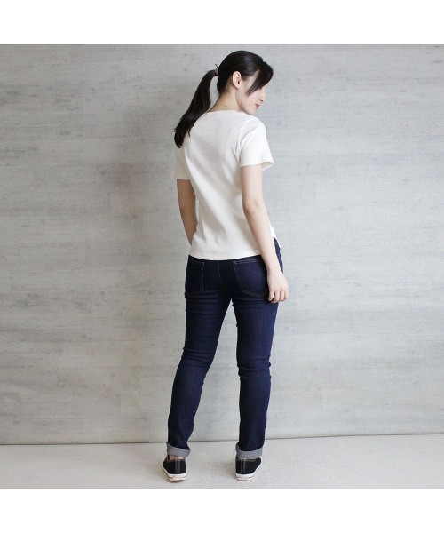 aity(アイティ)の「M-4L コンパクトコットンリブT(Tシャツ/カットソー・レディース・ブラック/ベージュ/オフホワイト・4L/3L/LL/L/M)」の8枚目の写真