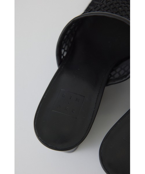 RIM.ARK（リムアーク）の「Mesh shoes メッシュ シューズ（サンダル・レディース・ブラック/オフホワイト・38/36/37/39）」の4枚目の写真