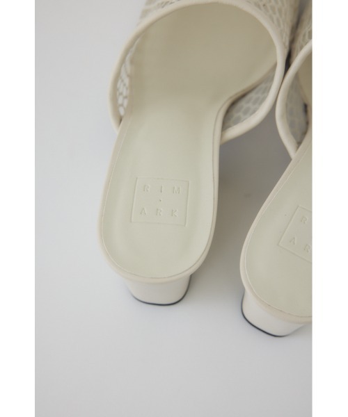 RIM.ARK（リムアーク）の「Mesh shoes メッシュ シューズ（サンダル・レディース・ブラック/オフホワイト・38/36/37/39）」の13枚目の写真