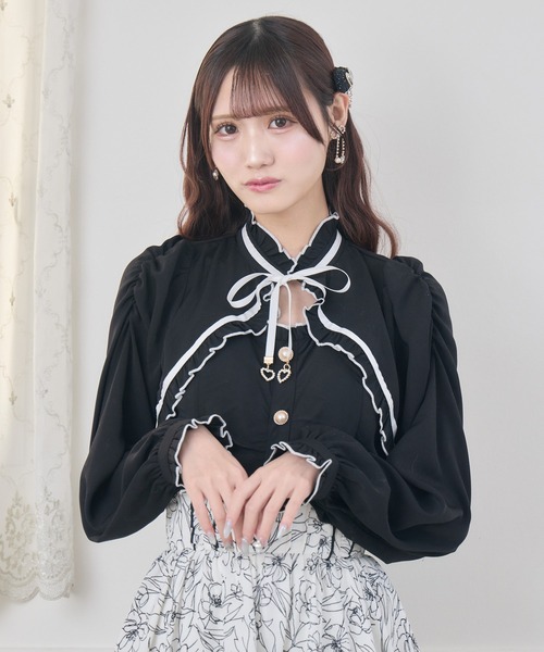 couture BY ROJITA(クチュールバイロジータ)の「ギャザーリボンブラウス(シャツ/ブラウス・レディース・ブラック/ホワイト/パープル・FREE)」の3枚目の写真