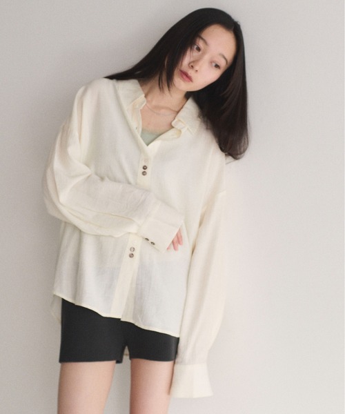 SOYEN(ソイエン)の「2WAYトリプルボタンカシュクールシアーシャツ アシンメトリー(シャツ/ブラウス・レディース・ホワイト/ミント・F)」の6枚目の写真