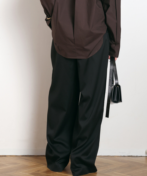 AP STUDIO(エーピーストゥディオ)の「【REMAIN/リメイン】Cocoon Suiting Pants(スラックス・レディース・ブラック・36/34)」の3枚目の写真