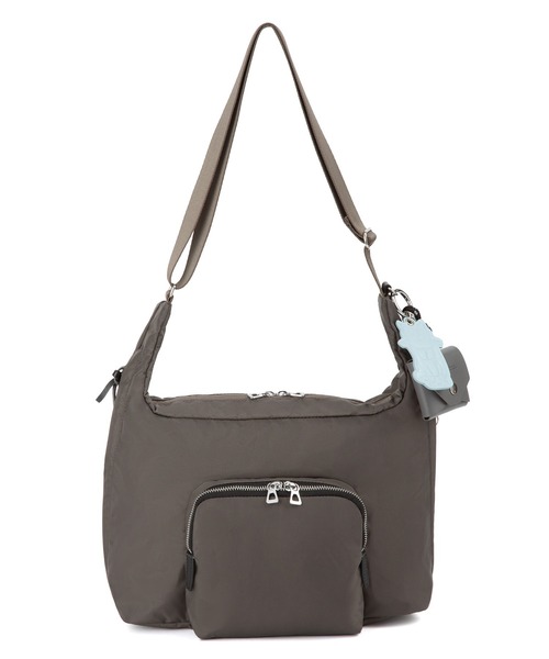 ace.(エース)の「ショルダーバッグ フィカス 11L ace.×HAyU 19103(ショルダーバッグ・レディース・ブラック/ライトグレー/チャコール・FREE)」の15枚目の写真