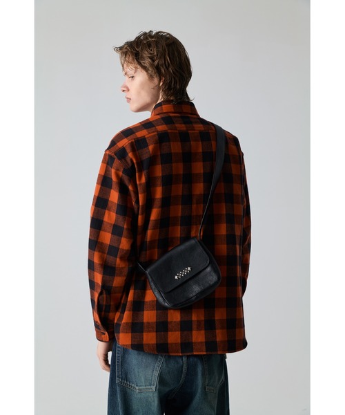 CALEE（キャリー）の「STUDS LEATHER BODY BAG（ショルダーバッグ