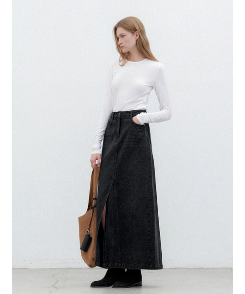 ATELIER NAIN(アトリエナイン)の「SLIT POINT DENIM MAXI SKIRT(SK-5040)(スカート・レディース・ブラック/ダークブルー・SMALL/MEDIUM)」の4枚目の写真