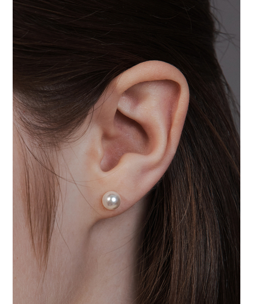 HEI（ヘイ）の「[sv925] swarovski pearl studs earring (4mm/6mm)（ピアス（両耳用）・レディース・その他・4/6）」の2枚目の写真