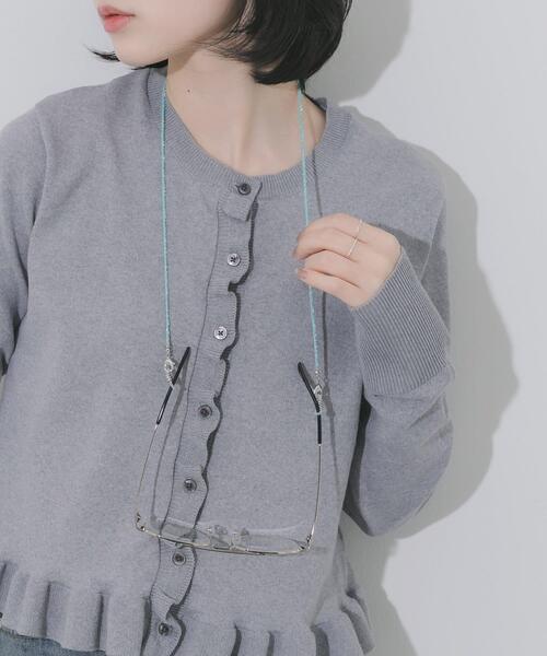 SMELLY（スメリー）の「クリアビーズメガネチェーン（メガネ・レディース・ブルー・-）」の4枚目の写真