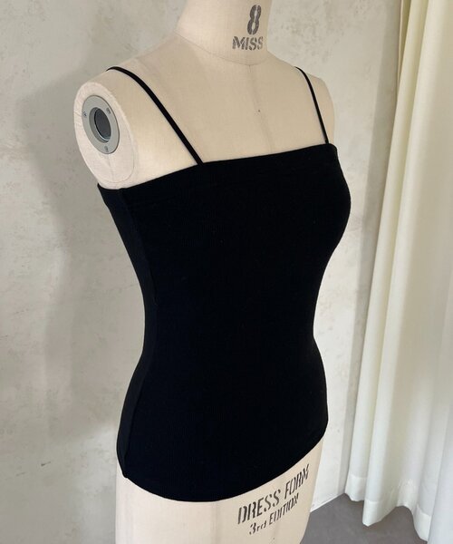 prose verse（プロズヴェール）の「カップ付きインナーキャミソール（キャミソール・レディース・ブラック/ホワイト系その他/ホワイト・MEDIUM/LARGE）」の9枚目の写真