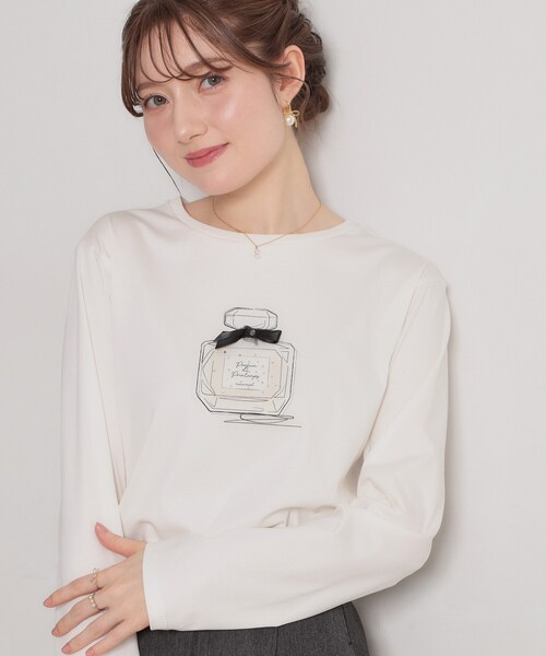 couture brooch（クチュールブローチ）の「【綿100％・洗える】パリジェンヌ プリントTシャツ（Tシャツ/カットソー・レディース・アイボリー系/ブラック/アイボリー・40/38/42/36）」の13枚目の写真