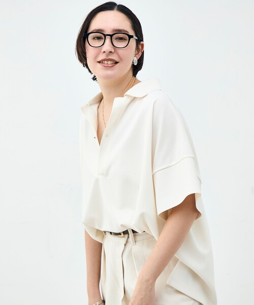 Rie Miller（リエミラー）の「ウォッシャブルポロ襟ハーフスリーブジョーゼットダンボール（ポロシャツ・レディース・ブラック/オフホワイト・38）」の9枚目の写真