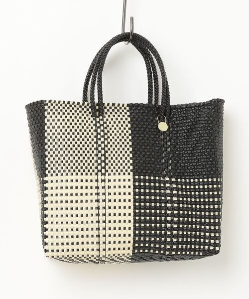 Letra（レトラ）の「[Letra/レトラ] メルカド バッグ(スモール)（トートバッグ・レディース・ホワイト系/ライトグリーン/シルバー系/グリーン系その他/ブラック系・S）」の3枚目の写真