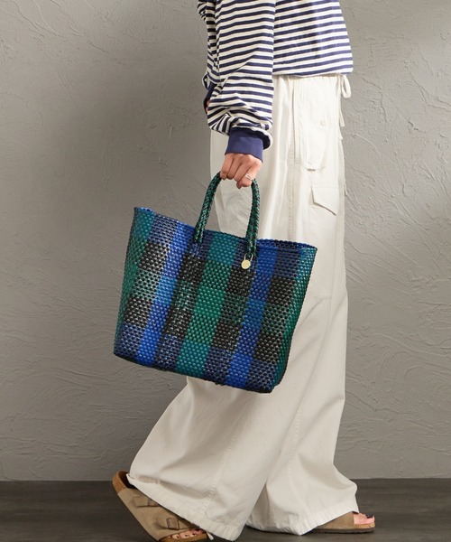 Letra（レトラ）の「[Letra/レトラ] メルカド バッグ(スモール)（トートバッグ・レディース・ホワイト系/ライトグリーン/シルバー系/グリーン系その他/ブラック系・S）」の4枚目の写真