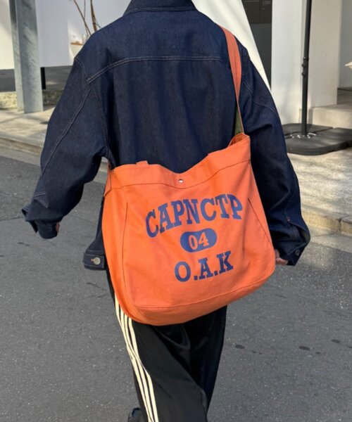 CIAOPANIC TYPY（チャオパニックティピー）の「【UNISEX】撥水機能付きキャンバスショルダーバッグ（ショルダーバッグ・レディース・ベージュ/ネイビー/オレンジ/アイボリー・ONE SIZE）」の4枚目の写真