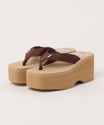 ROXY(���L�V�[)��ROXY �E�B�����Y WAVE CLUB WEADGE �t�@�b�V�����T���_�� �y2026�N�t�ă��f���z(�T���_��)