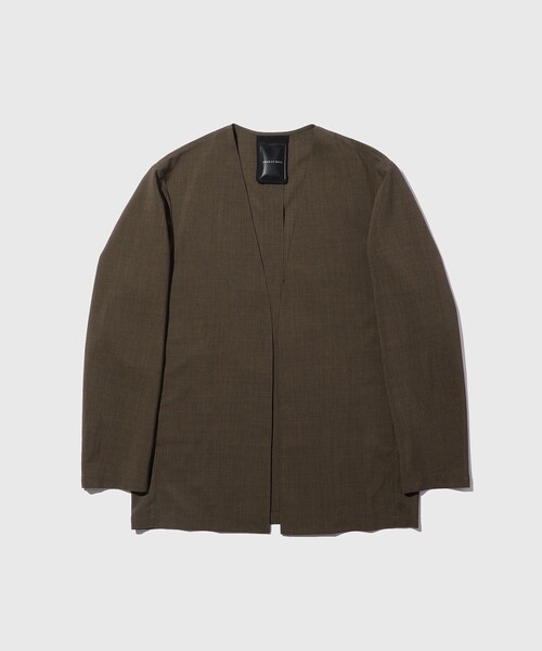 ADAM ET ROPE'（アダムエロペ）の「【COVEROSS/カバロス】ノーカラージャケット×イージースラックス セットアップ / ロングシーズン着用可能（セットアップ・メンズ・カーキ/ブラック/ネイビー・S/M/L）」の5枚目の写真