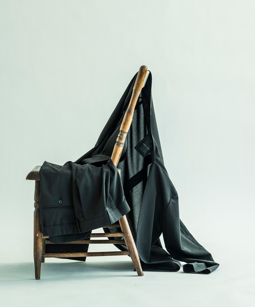 ADAM ET ROPE'(アダムエロペ)の「【COVEROSS/カバロス】ノーカラージャケット×イージースラックス セットアップ / ロングシーズン着用可能(セットアップ・メンズ・カーキ/ブラック/ネイビー・S/M/L)」の5枚目の写真