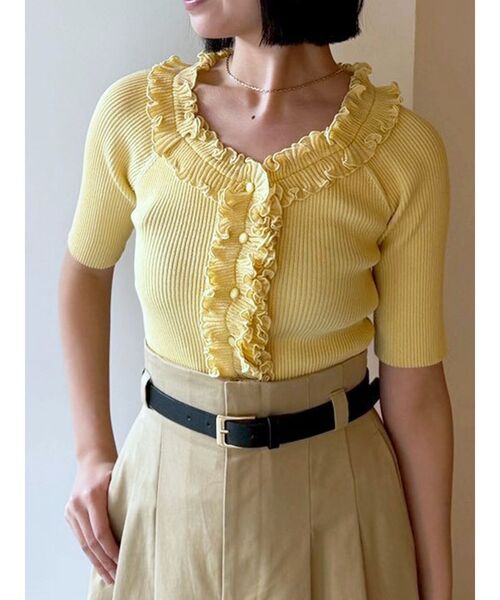 LAGUNAMOON(ラグナムーン)の「リブフリルハーフスリーブカーデニットプルオーバー(ニット/セーター・レディース・チャコールグレー/イエロー/その他1・FREE)」の3枚目の写真