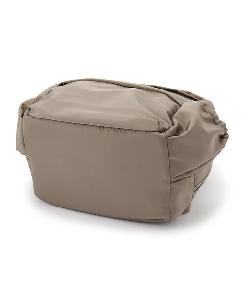 ITS'DEMO（イッツデモ）の「【6ポケット】裏地ストライプリュック（バックパック/リュック・レディース・ナチュラル/チャコールグレー/ブラック・00）」の16枚目の写真